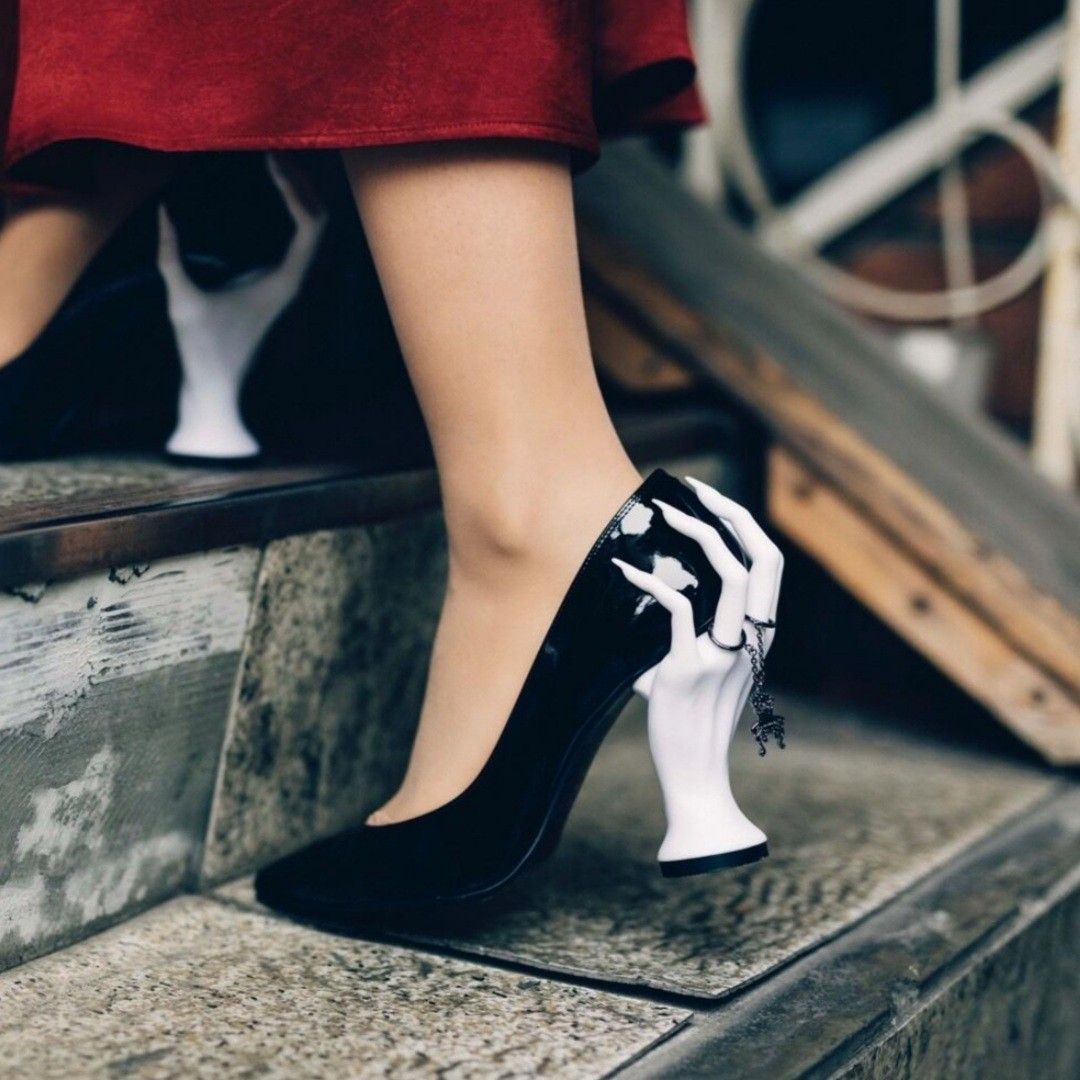 Women'S Shoes Hands Free - Punk Style Pointed Toe Halloween Shallow